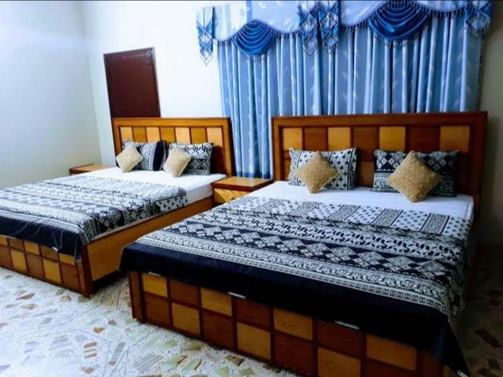 Galaxy Palace Near Millennium Mall كراتشي المظهر الخارجي الصورة