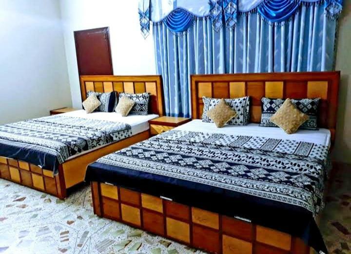 Galaxy Palace Near Millennium Mall كراتشي المظهر الخارجي الصورة